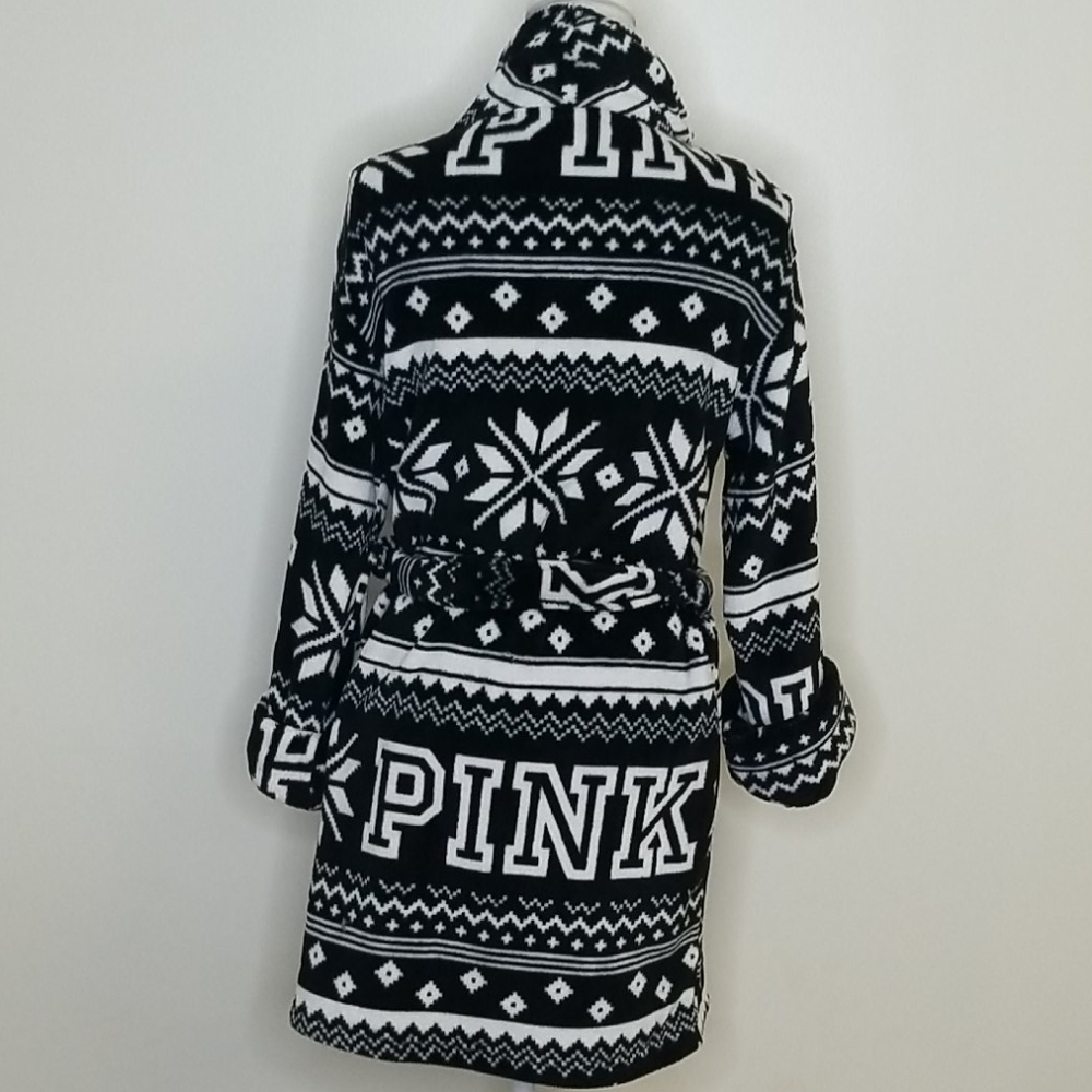 Pink By Victoria Secret Plush Robe - Picture 2 of 5